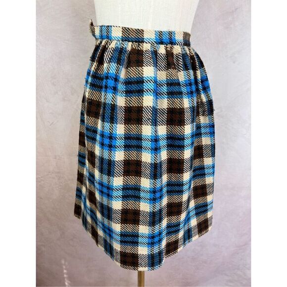Vintage Mod Plaid Wool Skirt 1970s - Picture 3 of 5